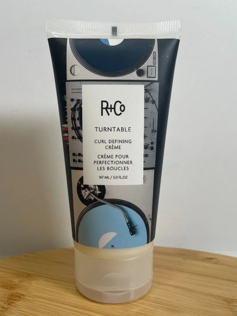 R+CO Turntable Curl Defining Creme 5.0 Fl Oz Vegan UV Protection Lightweight